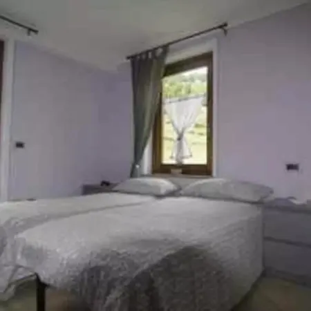 Delbarbahomes, Ayas. Relax, Idromassaggio, Natura. Διαμέρισμα *